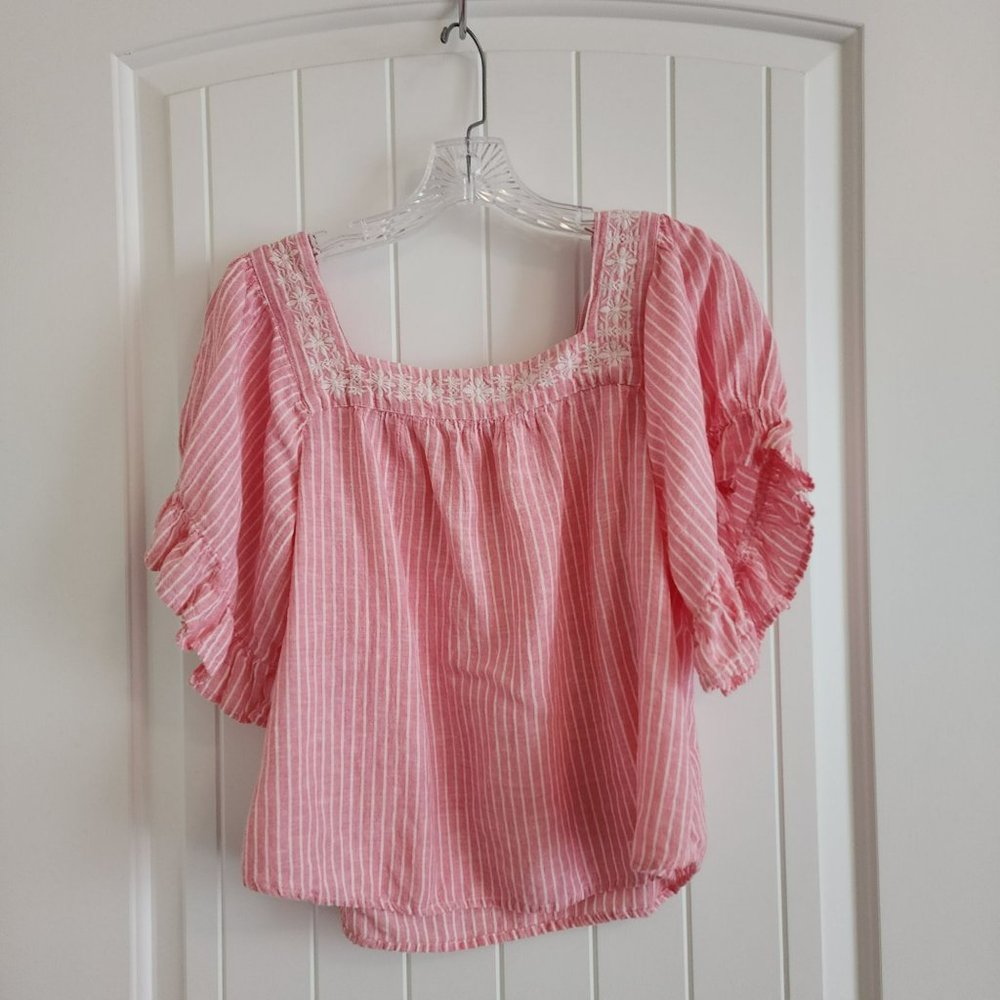 Studio West Pink & White Striped Top Size Medium